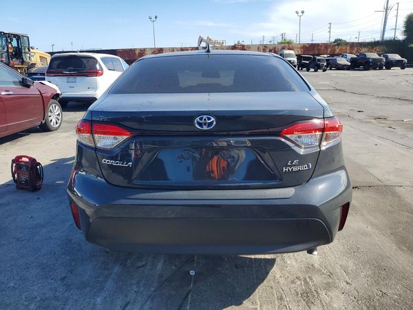2024 TOYOTA COROLLA