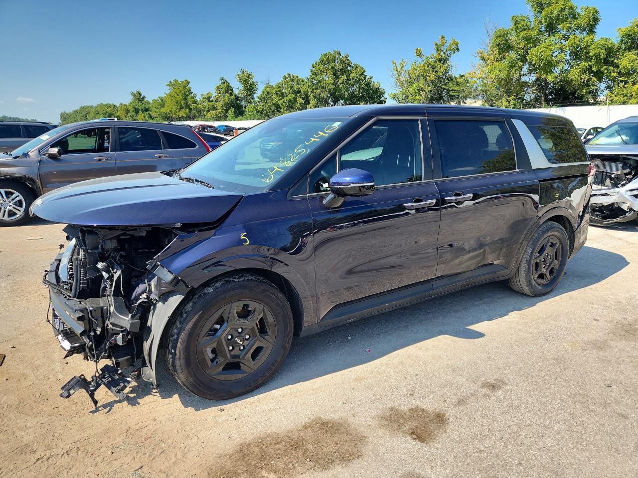2025 KIA CARNIVAL