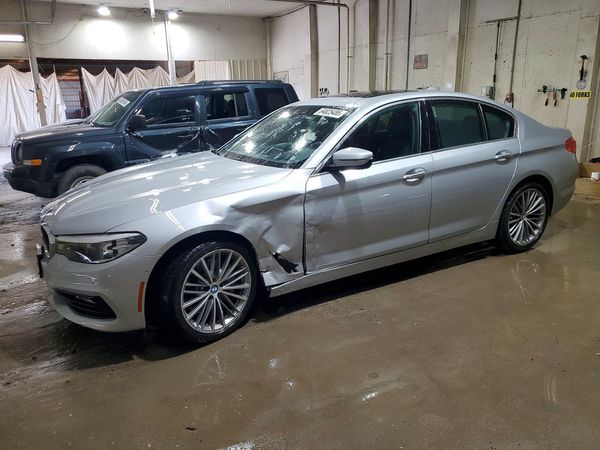 2018 BMW 530