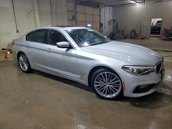 2018 BMW 530