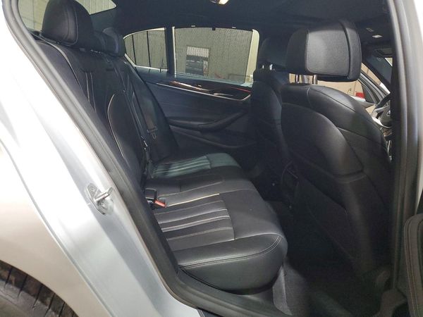2018 BMW 530