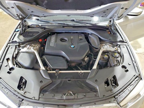 2018 BMW 530