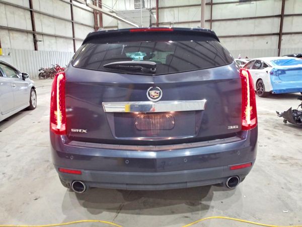 2016 CADILLAC SRX Luxury