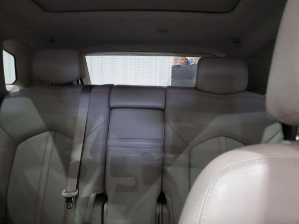 2016 CADILLAC SRX Luxury