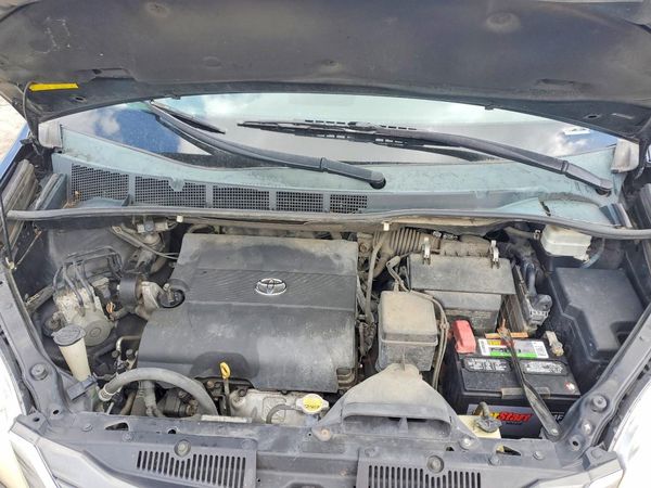 2013 TOYOTA SIENNA