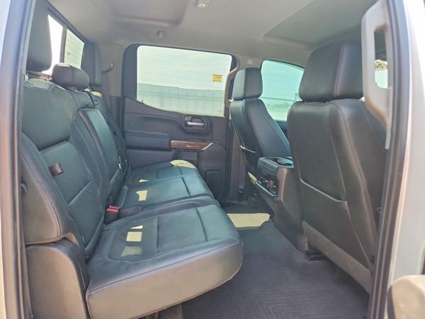 2019 CHEVROLET SILVERADO RST