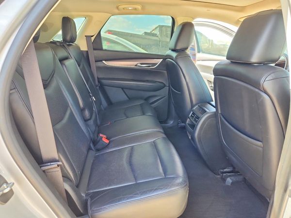 2017 CADILLAC XT5 Luxury