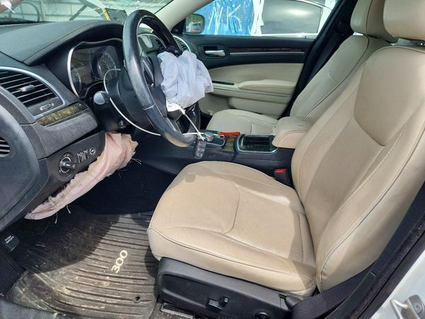 2015 CHRYSLER 300 300C