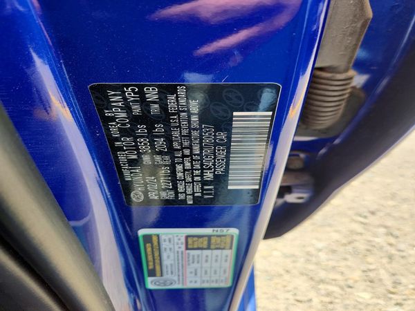 2024 HYUNDAI ELANTRA