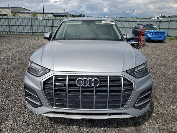 2021 AUDI Q5 quattro Premium