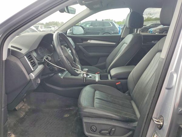 2021 AUDI Q5 quattro Premium