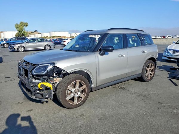 2025 MINI COUNTRYMAN