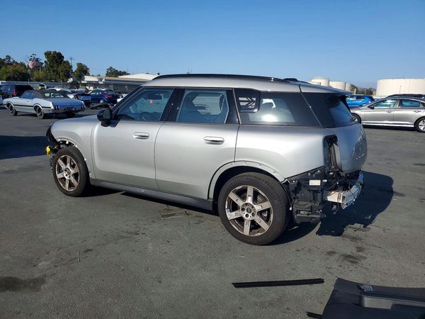2025 MINI COUNTRYMAN