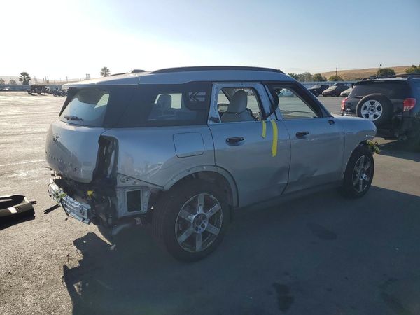 2025 MINI COUNTRYMAN