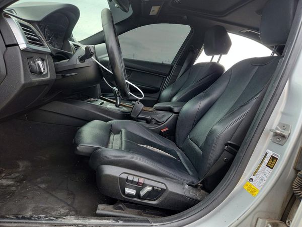 2016 BMW 320