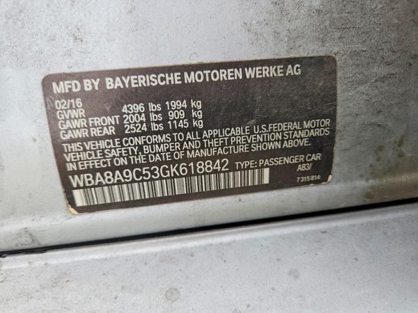2016 BMW 320