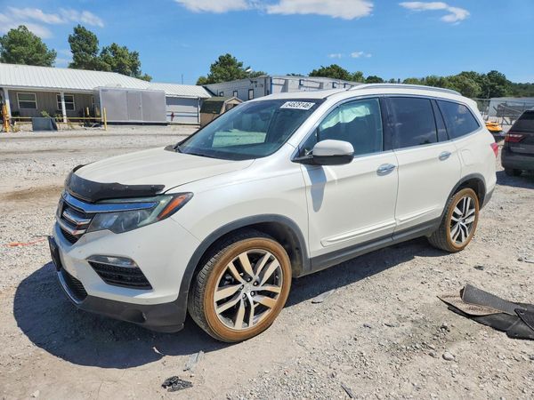 2017 HONDA PILOT