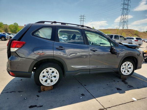 2021 SUBARU FORESTER