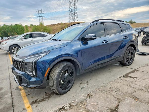 2026 KIA SPORTAGE X-Line — Front 3/4
