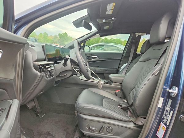 2026 KIA SPORTAGE X-Line — DENT