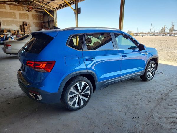 2022 VOLKSWAGEN TAOS SE
