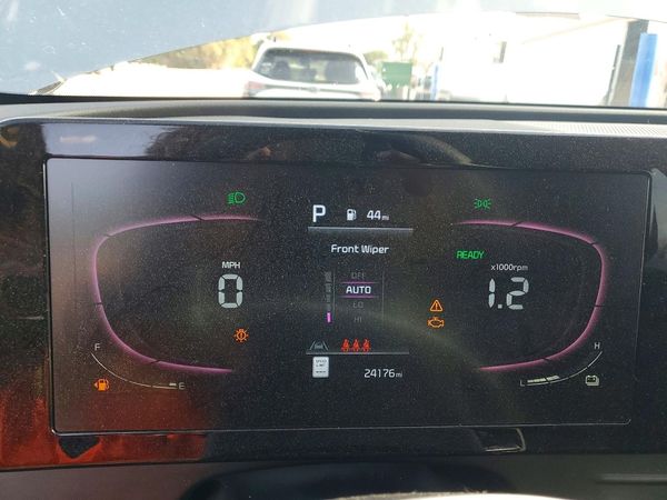 2024 KIA SPORTAGE