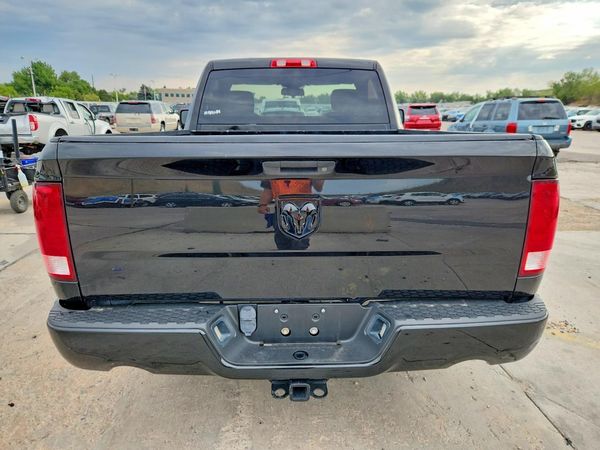 2016 RAM 1500 ST REG CAB 4X2