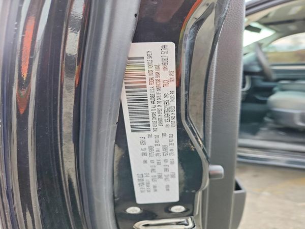 2016 RAM 1500 ST REG CAB 4X2