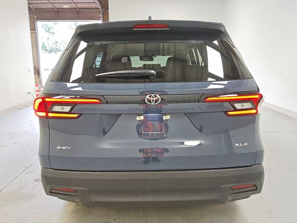 2026 TOYOTA GRAND HIGHLANDER