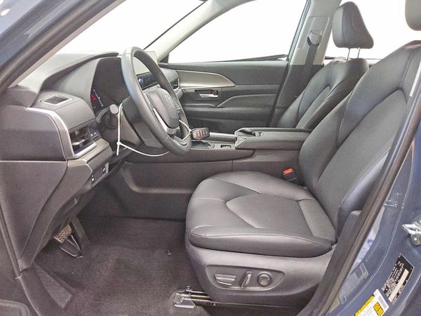 2026 TOYOTA GRAND HIGHLANDER