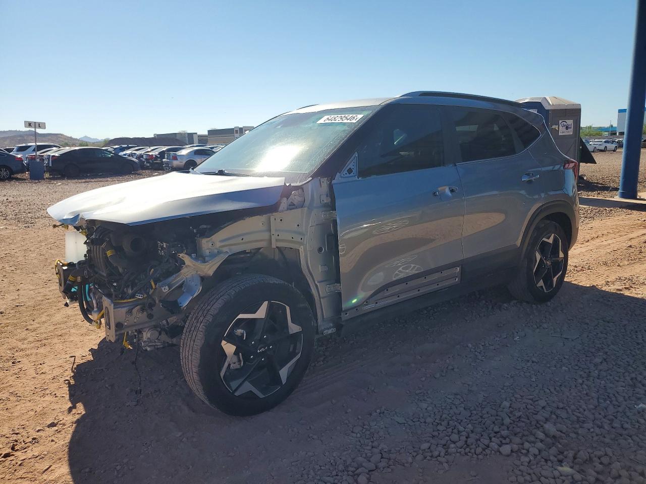 2024 KIA SELTOS EX