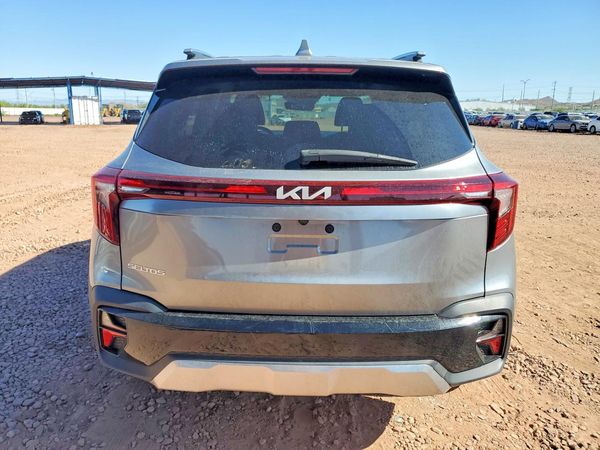 2024 KIA SELTOS EX