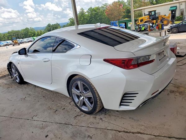 2016 LEXUS RC 200t