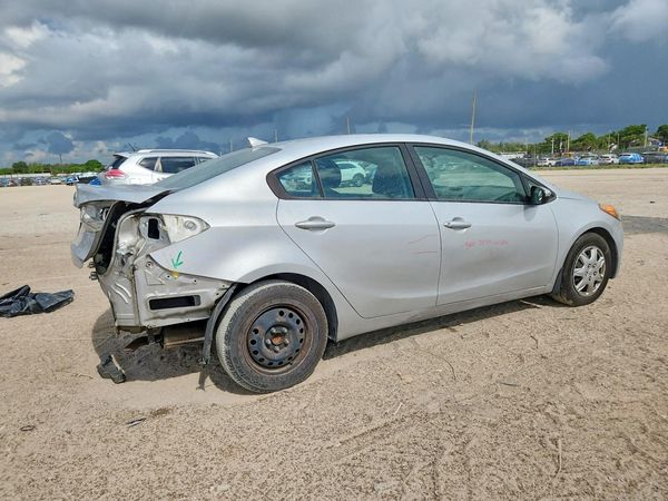 2015 KIA FORTE