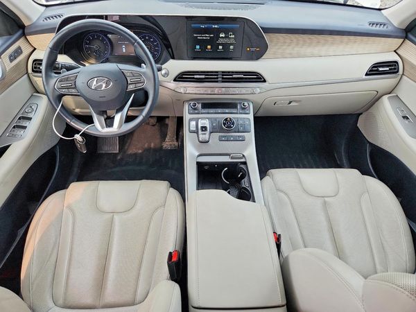2020 HYUNDAI PALISADE SEL w/ Premium Pkg