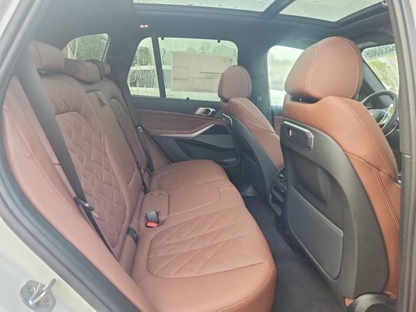 2026 BMW X5 xDrive50e