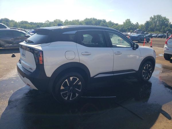 2025 NISSAN KICKS