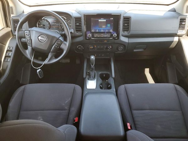 2022 NISSAN FRONTIER Crew Cab