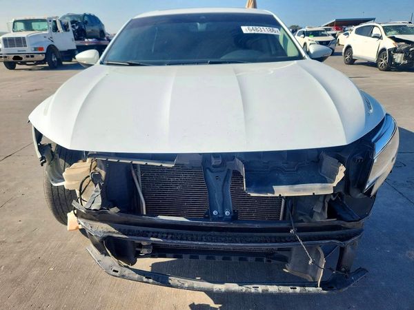 2021 VOLKSWAGEN PASSAT SE