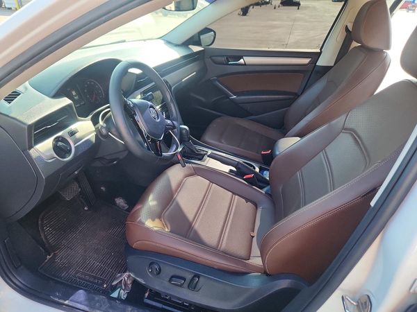 2021 VOLKSWAGEN PASSAT SE