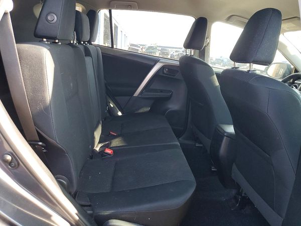 2015 TOYOTA RAV4 LE (X Grade)