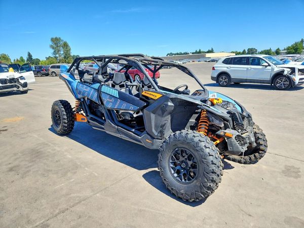 2025 CAN-AM MAVERICK X3
