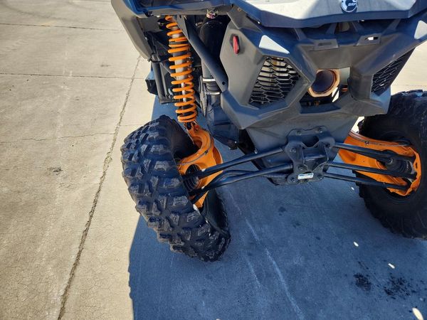 2025 CAN-AM MAVERICK X3