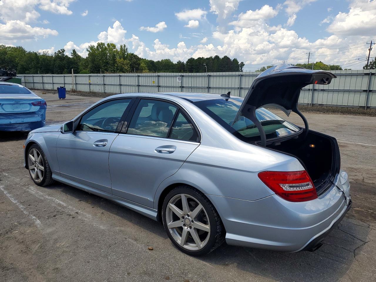 2013 MERCEDES-BENZ C C250