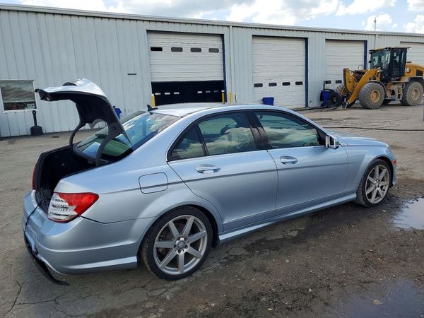 2013 MERCEDES-BENZ C C250