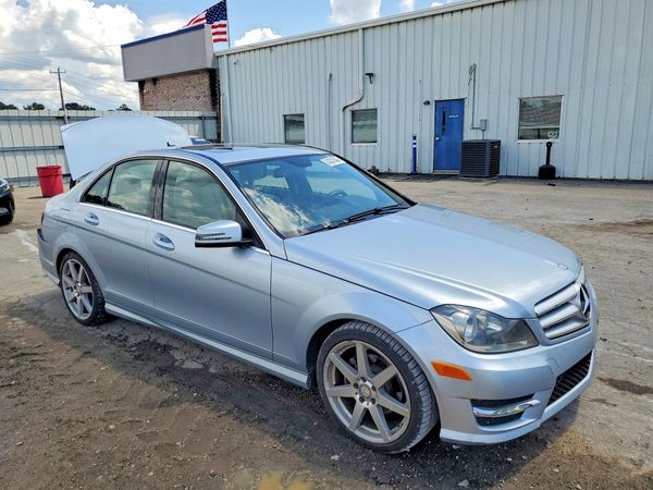2013 MERCEDES-BENZ C C250
