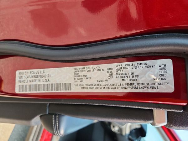 2023 JEEP GRAND CHEROKEE Limited