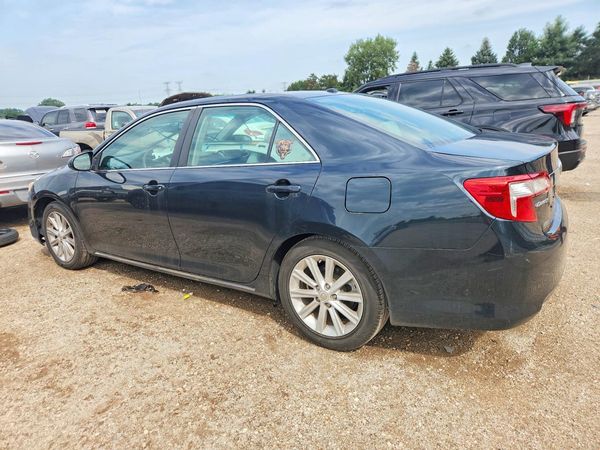2013 TOYOTA CAMRY