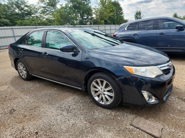 2013 TOYOTA CAMRY