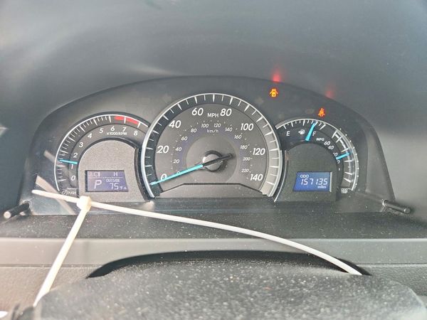 2013 TOYOTA CAMRY